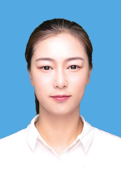 杨檬.jpg